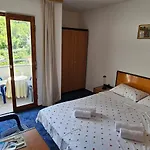 Maison d'hôtes Pansion 8 Ferala