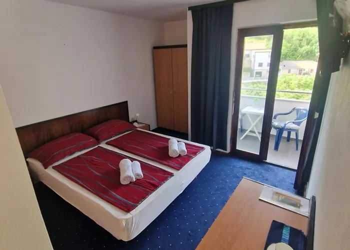 Pansion 8 Ferala 3* Novigrad (Dalmatia)
